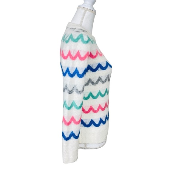 Boden Effingham Fluffy Sweater in Azalea Chevron Stripe Small - Picture 8 of 11